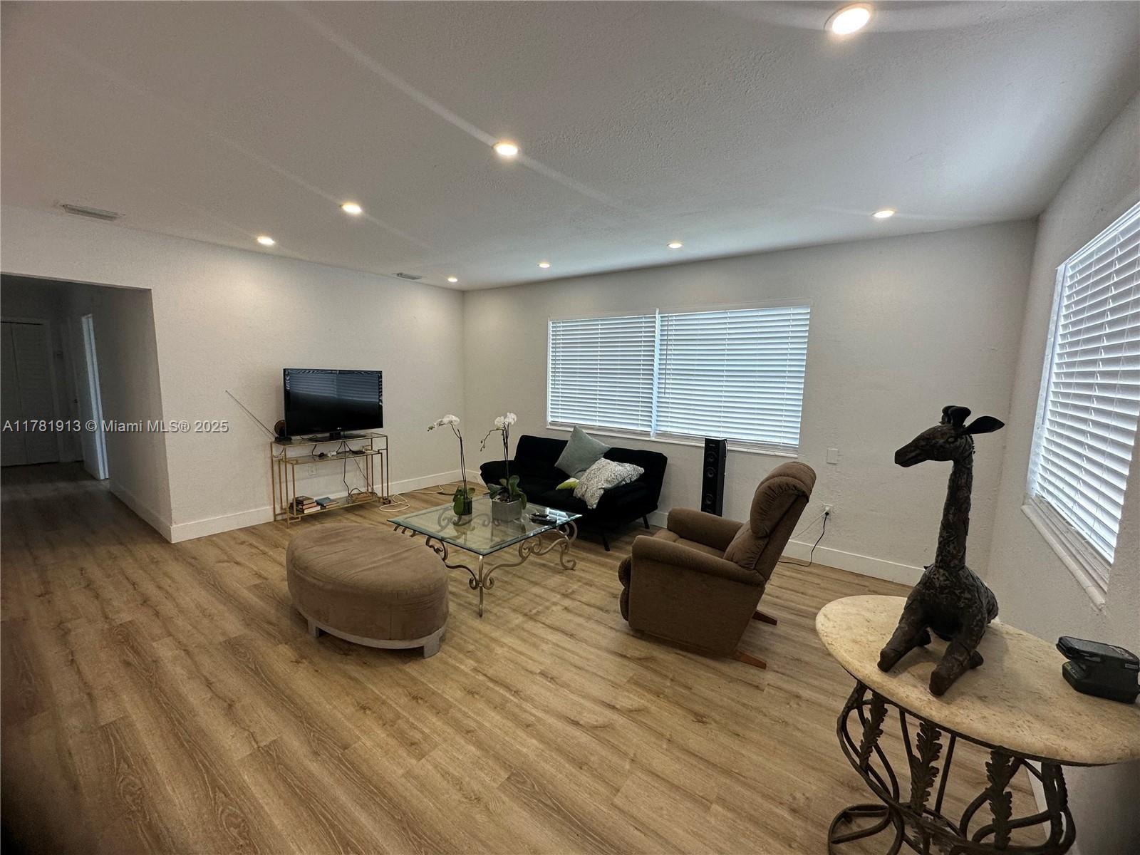 1185 NW 51st St