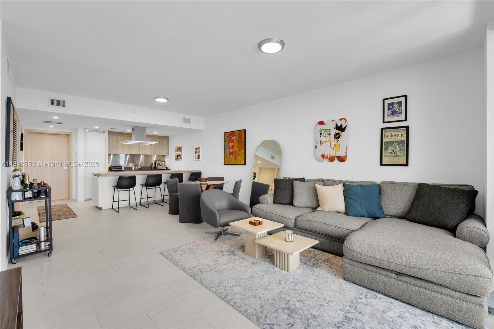 1000 Brickell Plaza 3610