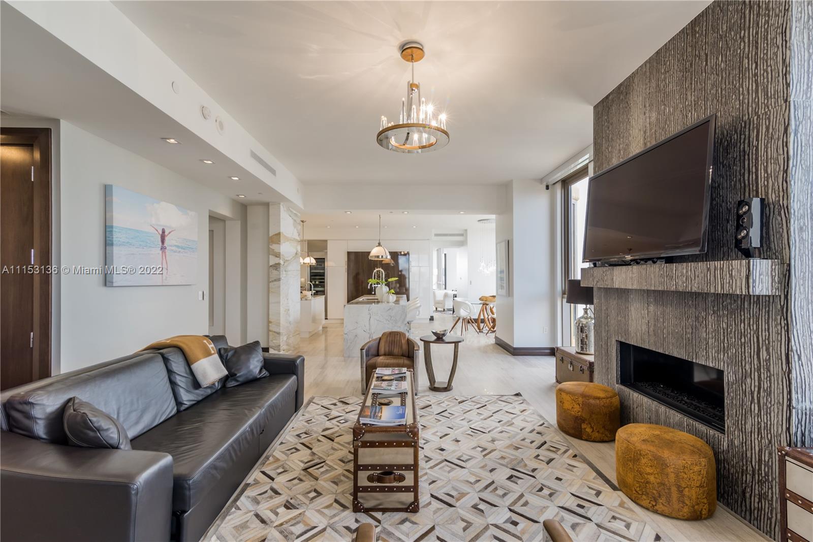 MANSIONS AT ACQUALINA - Residential