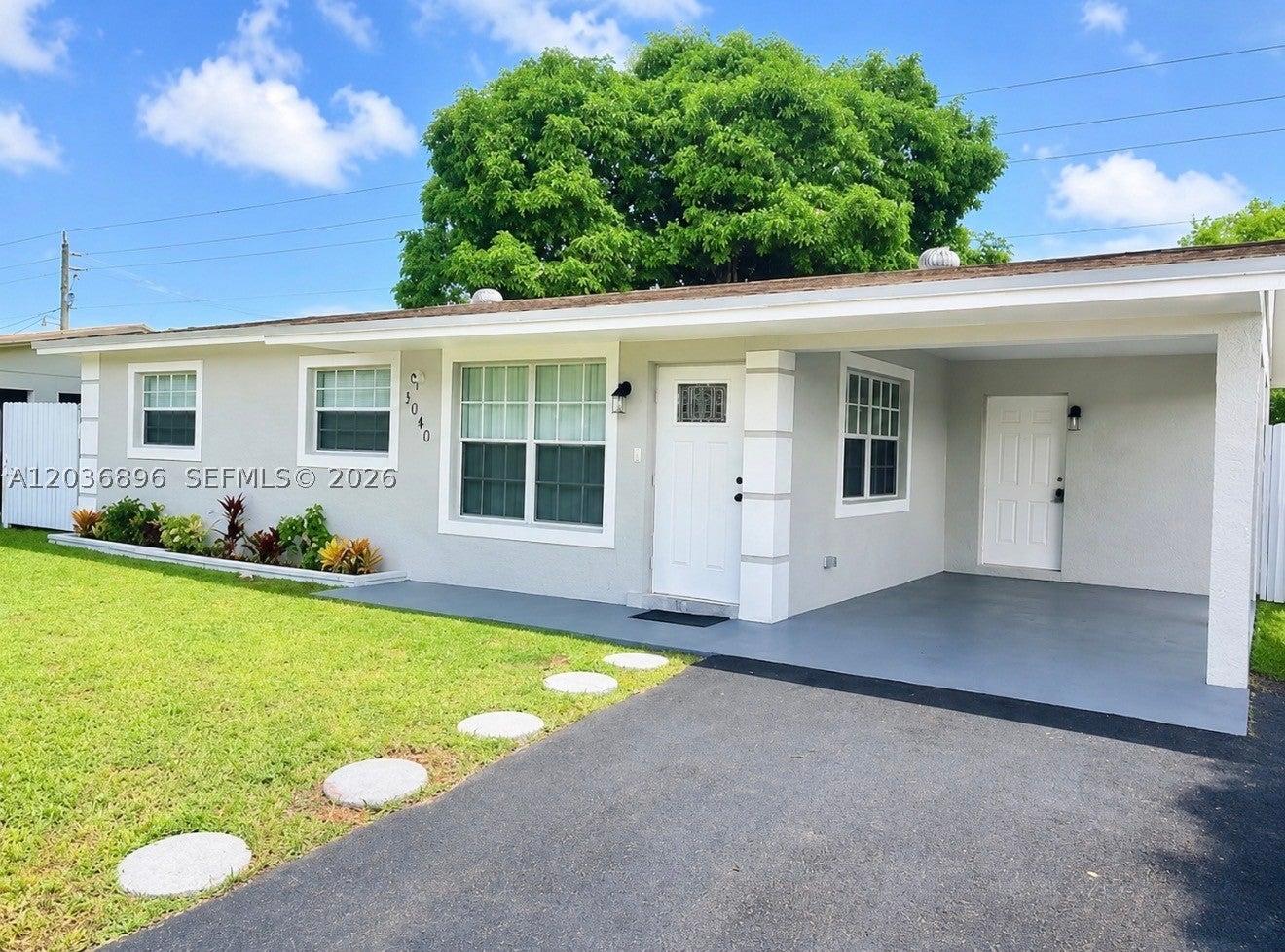 3040 NW 20th St