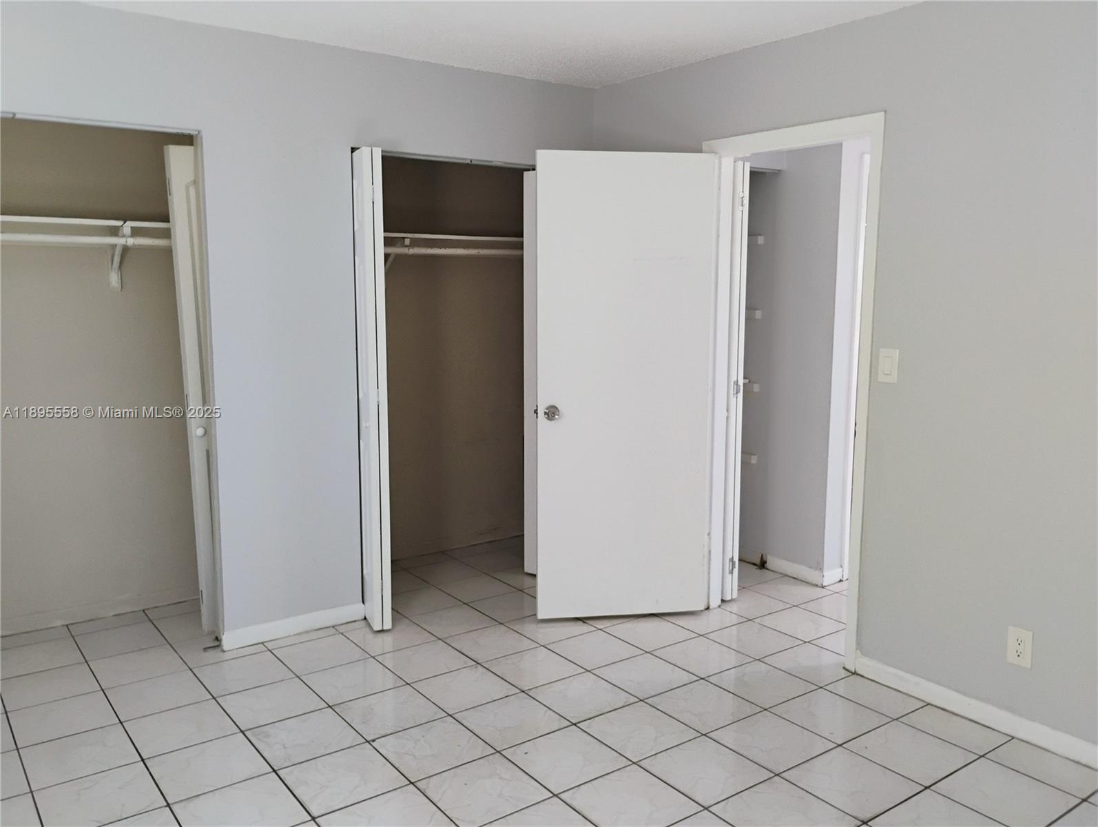 HOLLYWOOD SOUTH SIDE ADD - Residential Lease
