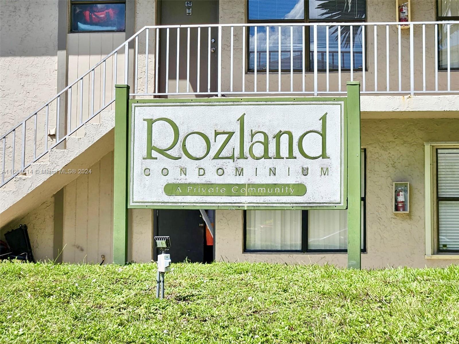 15330 Sw 72nd St St 7-13, Miami, Broward County, Florida - 2 Bedrooms  
2 Bathrooms - 