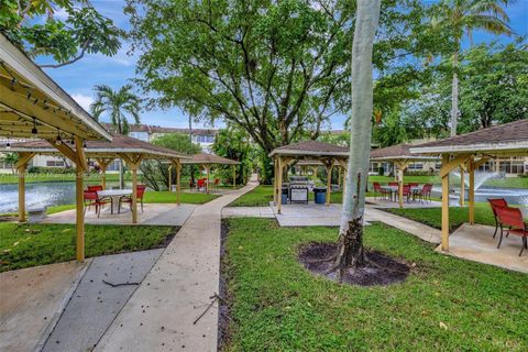 A home in Lauderdale Lakes