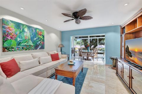 A home in Lauderdale Lakes