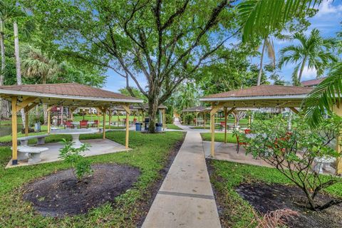 A home in Lauderdale Lakes