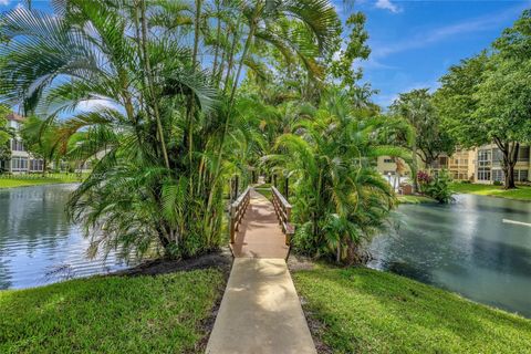 A home in Lauderdale Lakes