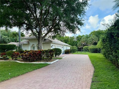 Tiny photo for 12743 N Winners Cir, Davie, FL 33330 (MLS # A12008302)