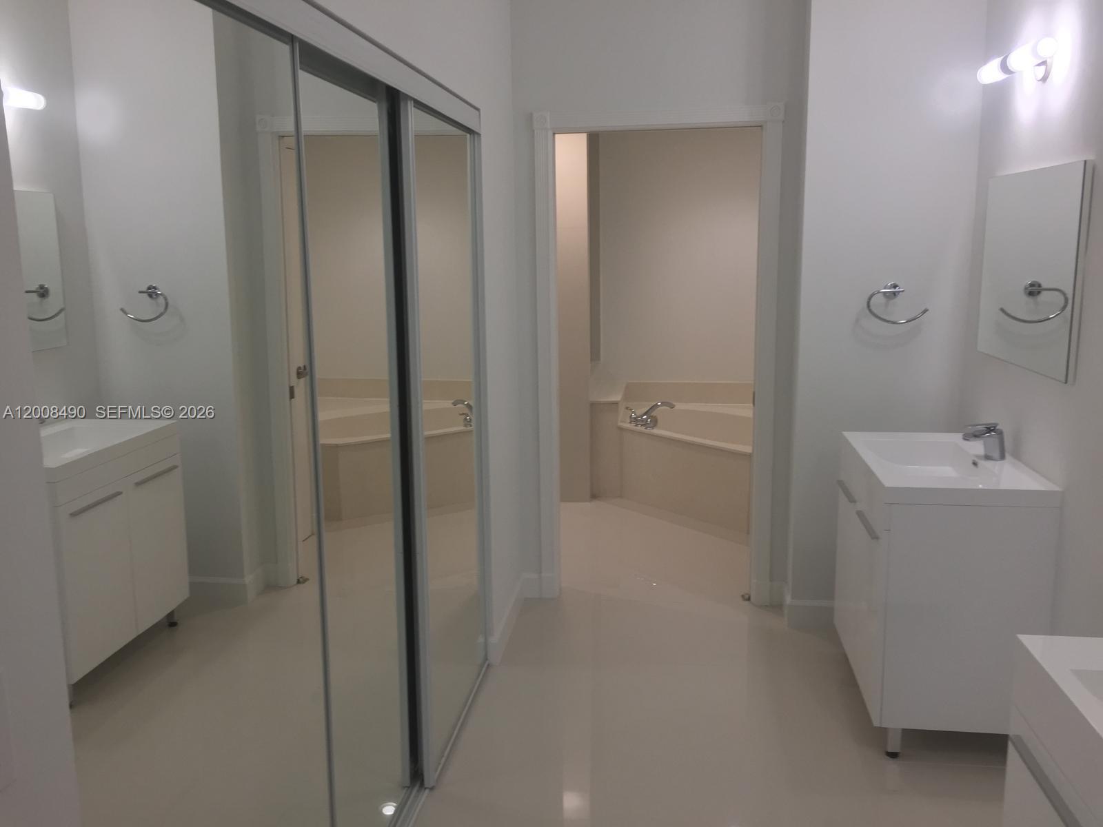 CAPTIVA CONDO B - Residential