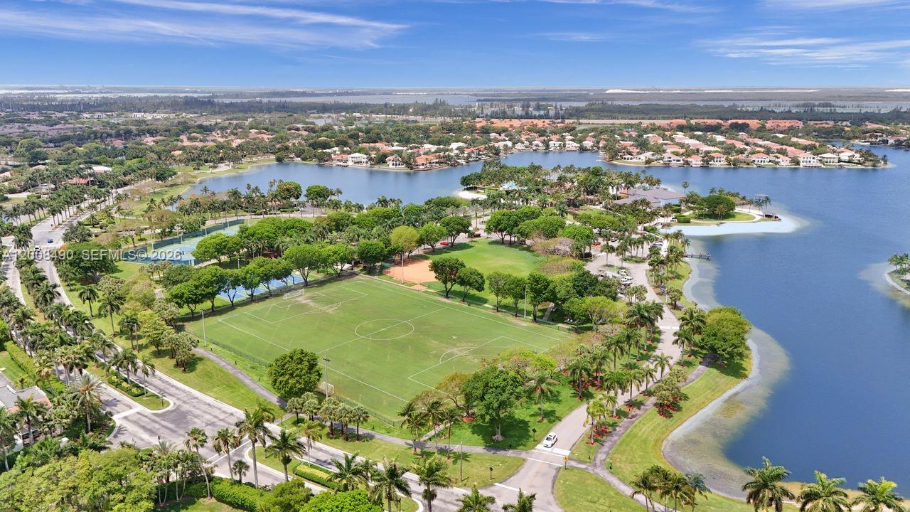 CAPTIVA CONDO B - Residential