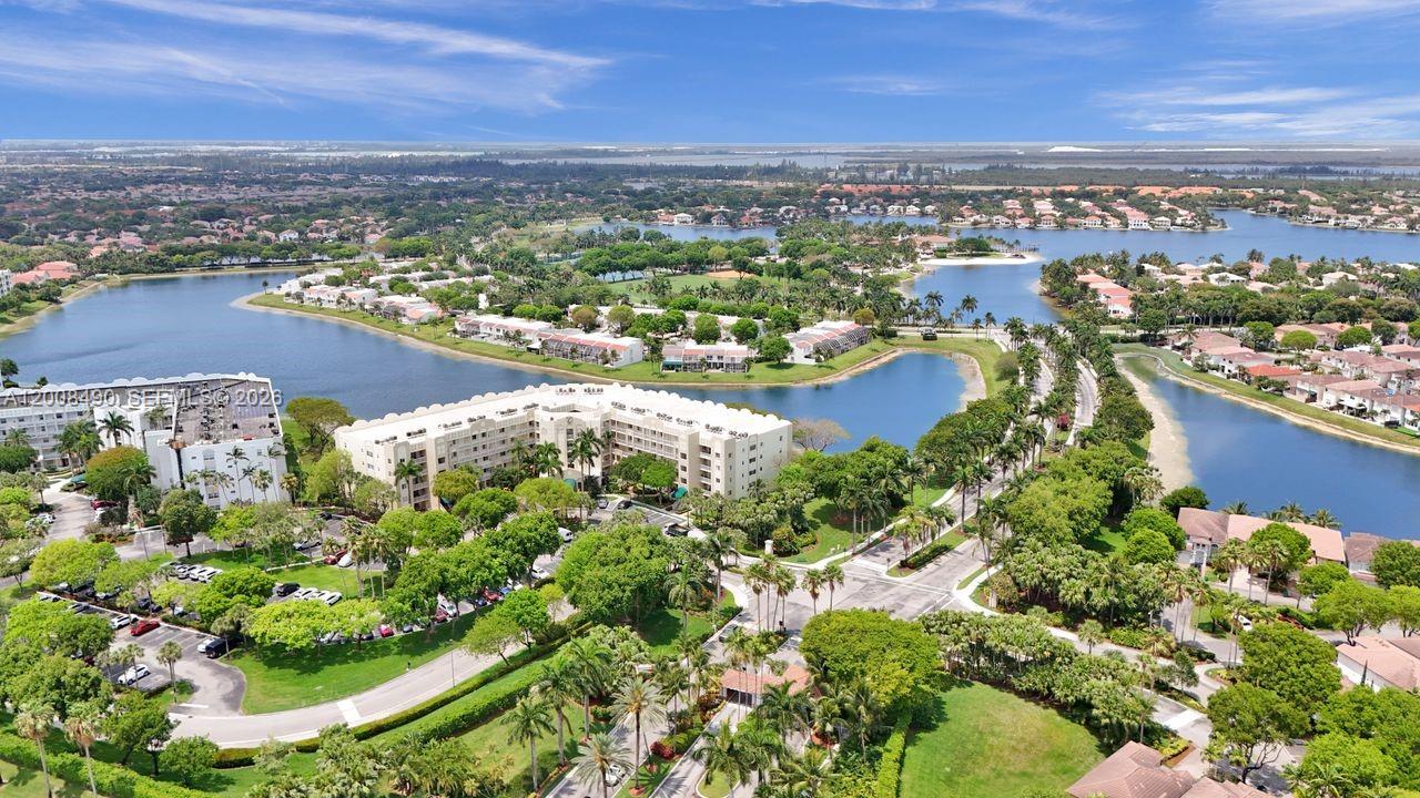CAPTIVA CONDO B - Residential