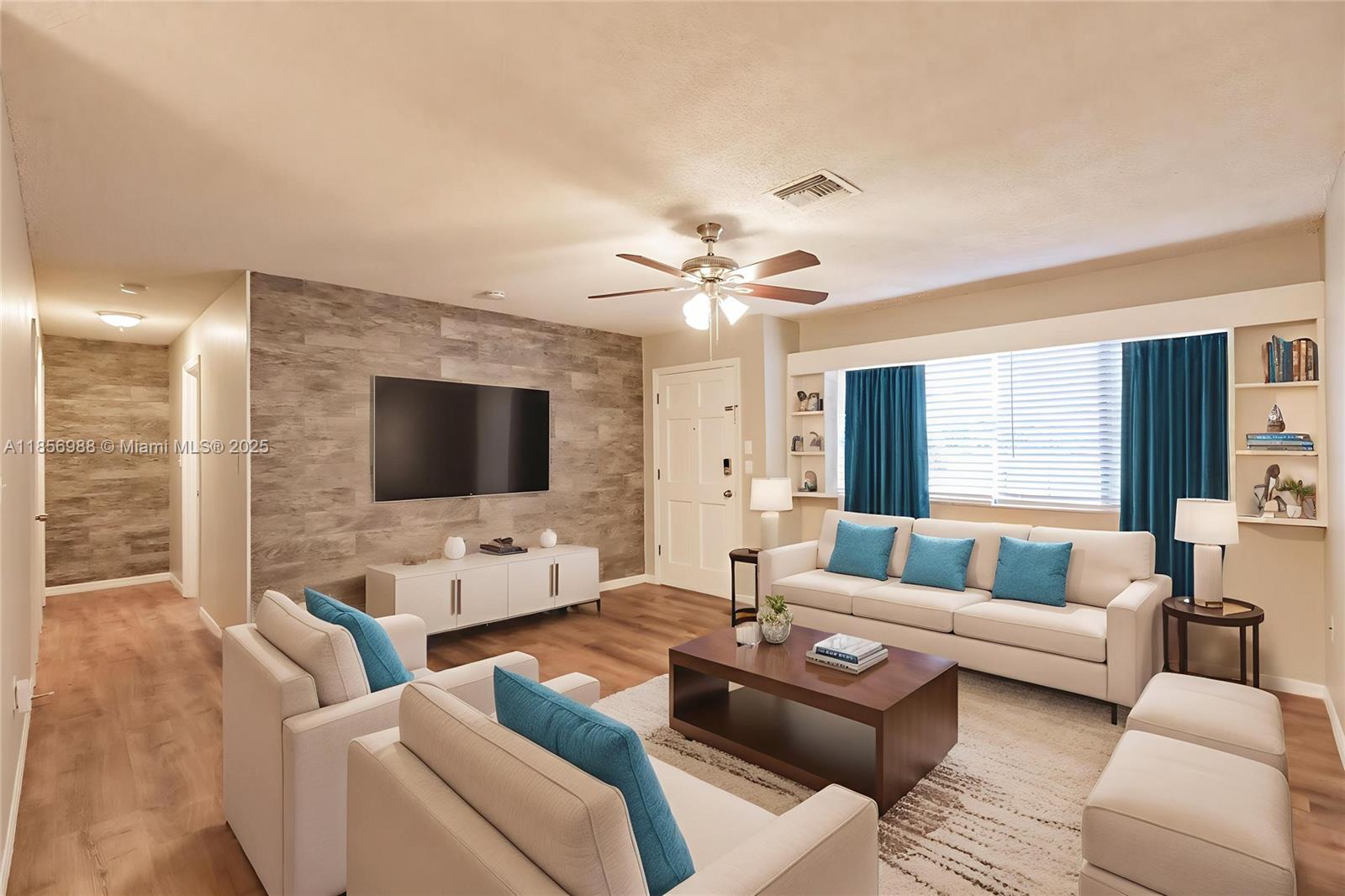 LAKEWOOD PARK UNIT 7 - Residential