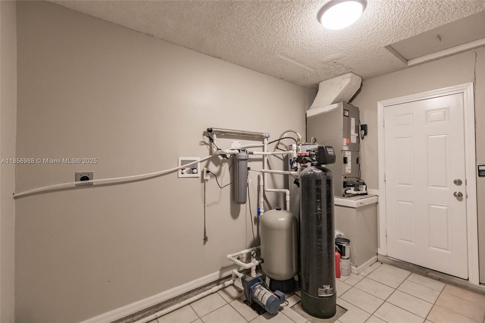 LAKEWOOD PARK UNIT 7 - Residential