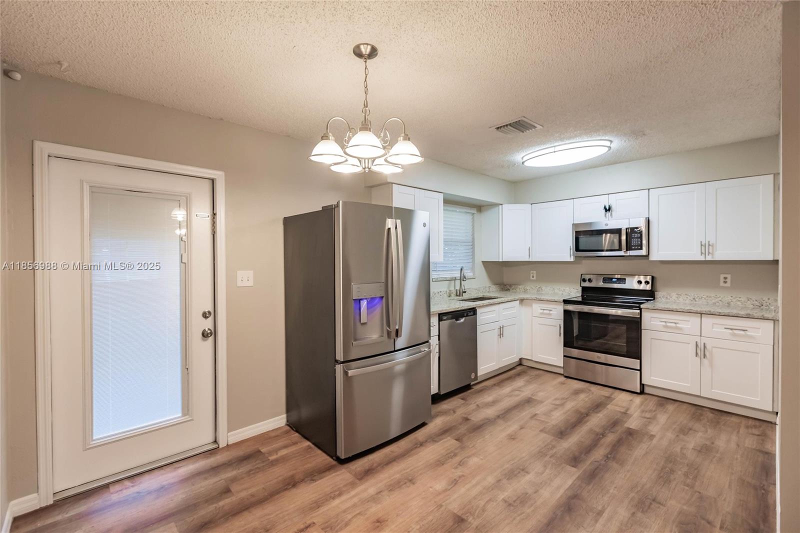 LAKEWOOD PARK UNIT 7 - Residential