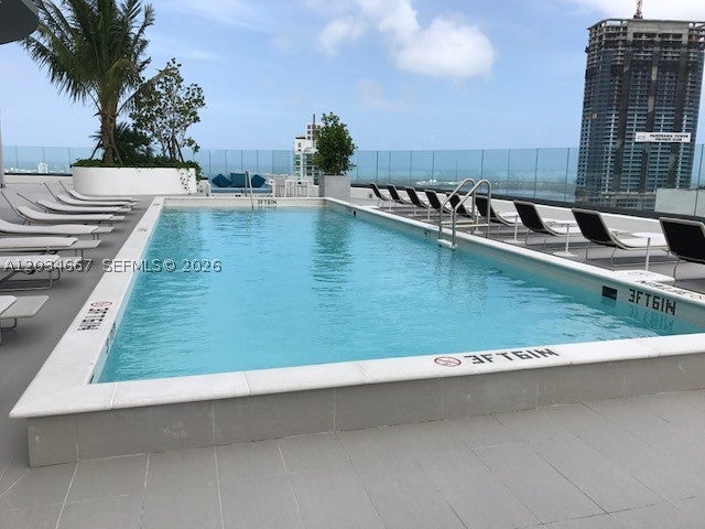 55 SW 9 St 1605
