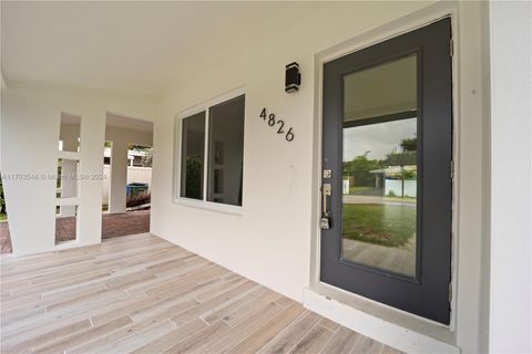4826 NE 17th Ter Oakland Park FL 33334