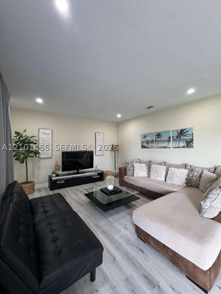821 NW 173rd Ter