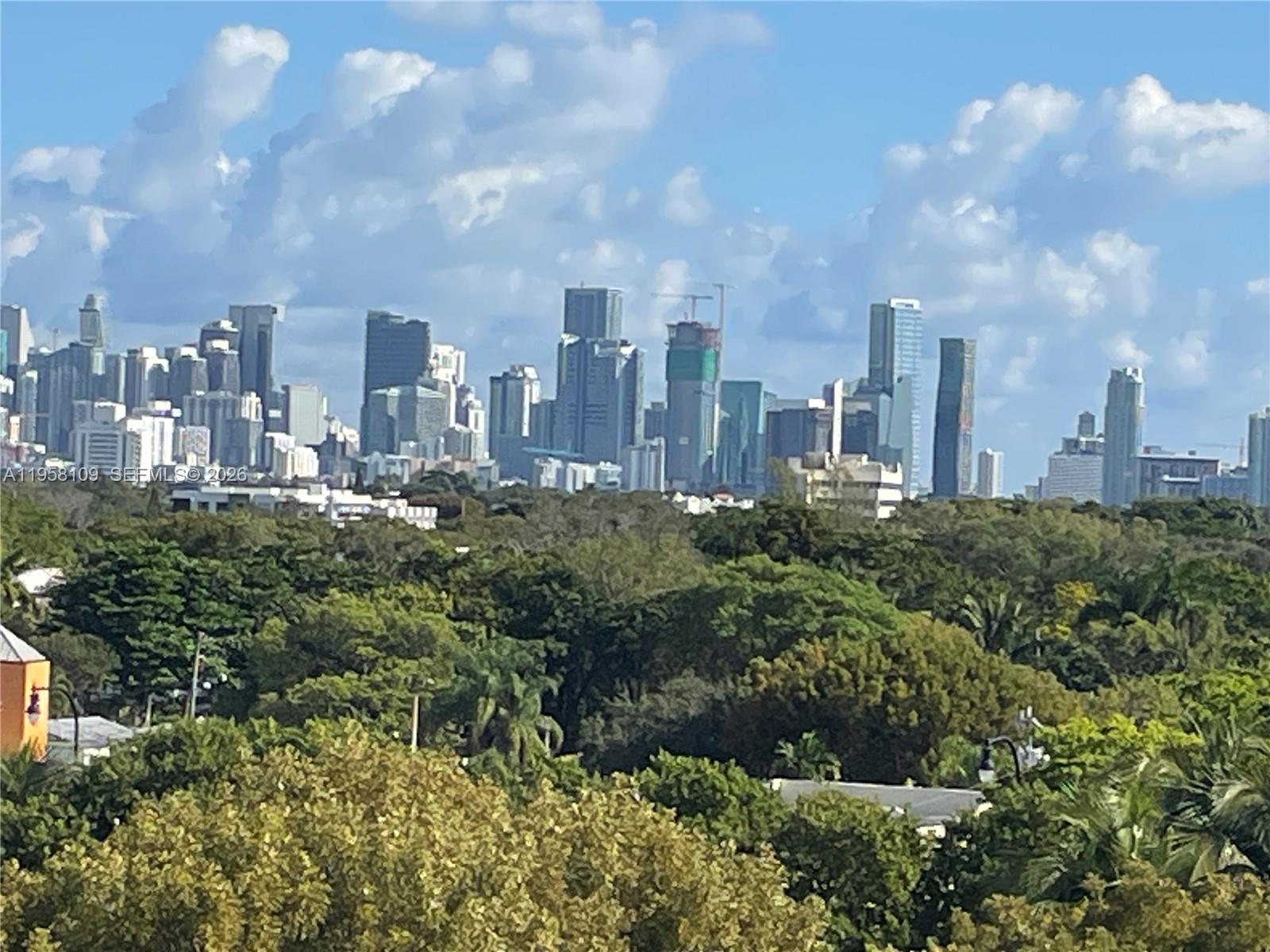 VILLAGGIO IN THE GROVE TO - Residential Lease