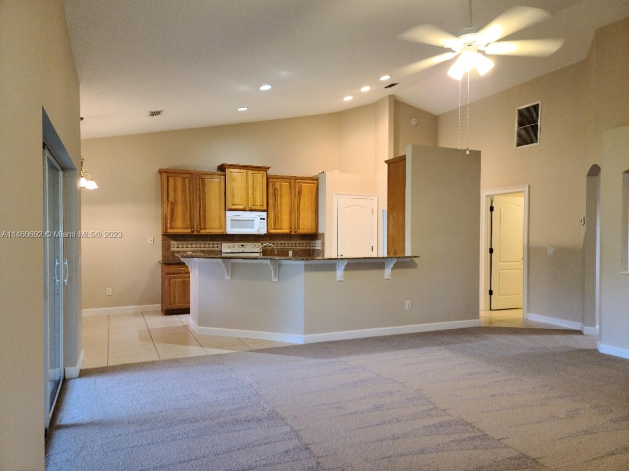 PORT ST LUCIE SECTION 33 - Residential Lease