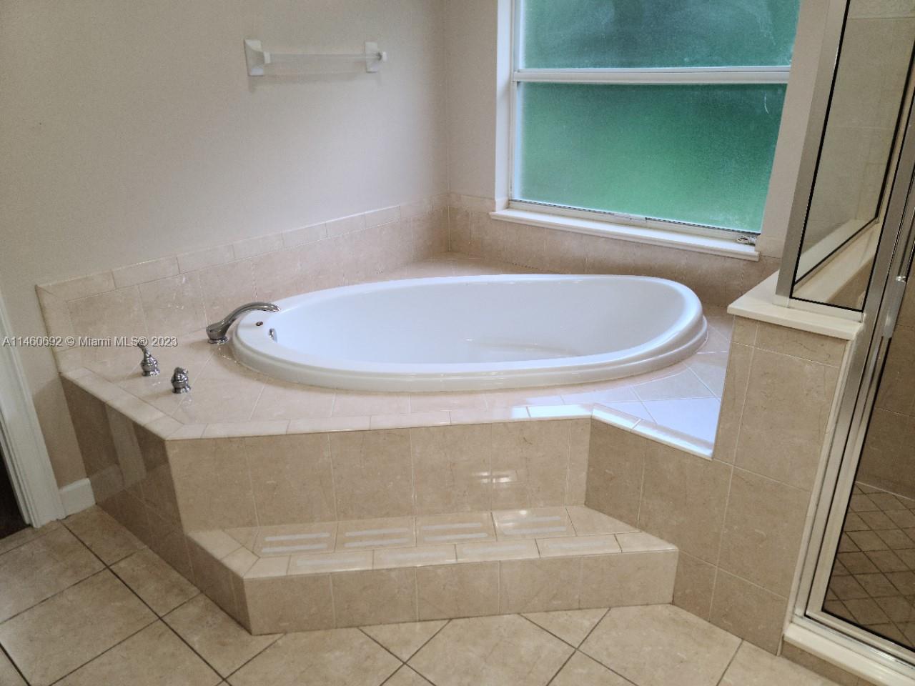 PORT ST LUCIE SECTION 33 - Residential Lease