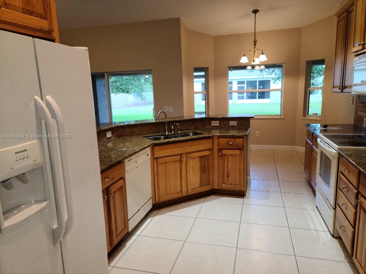PORT ST LUCIE SECTION 33 - Residential Lease