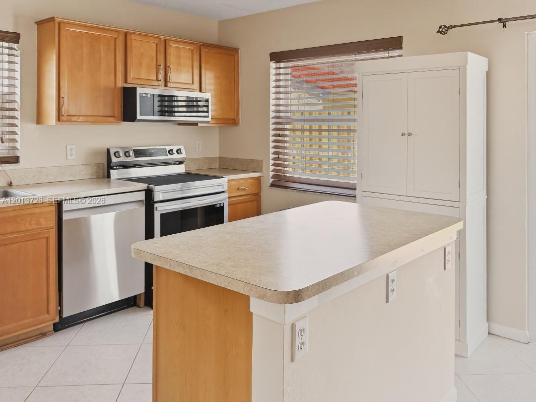 WINSTON PARK SECTION THRE - Residential