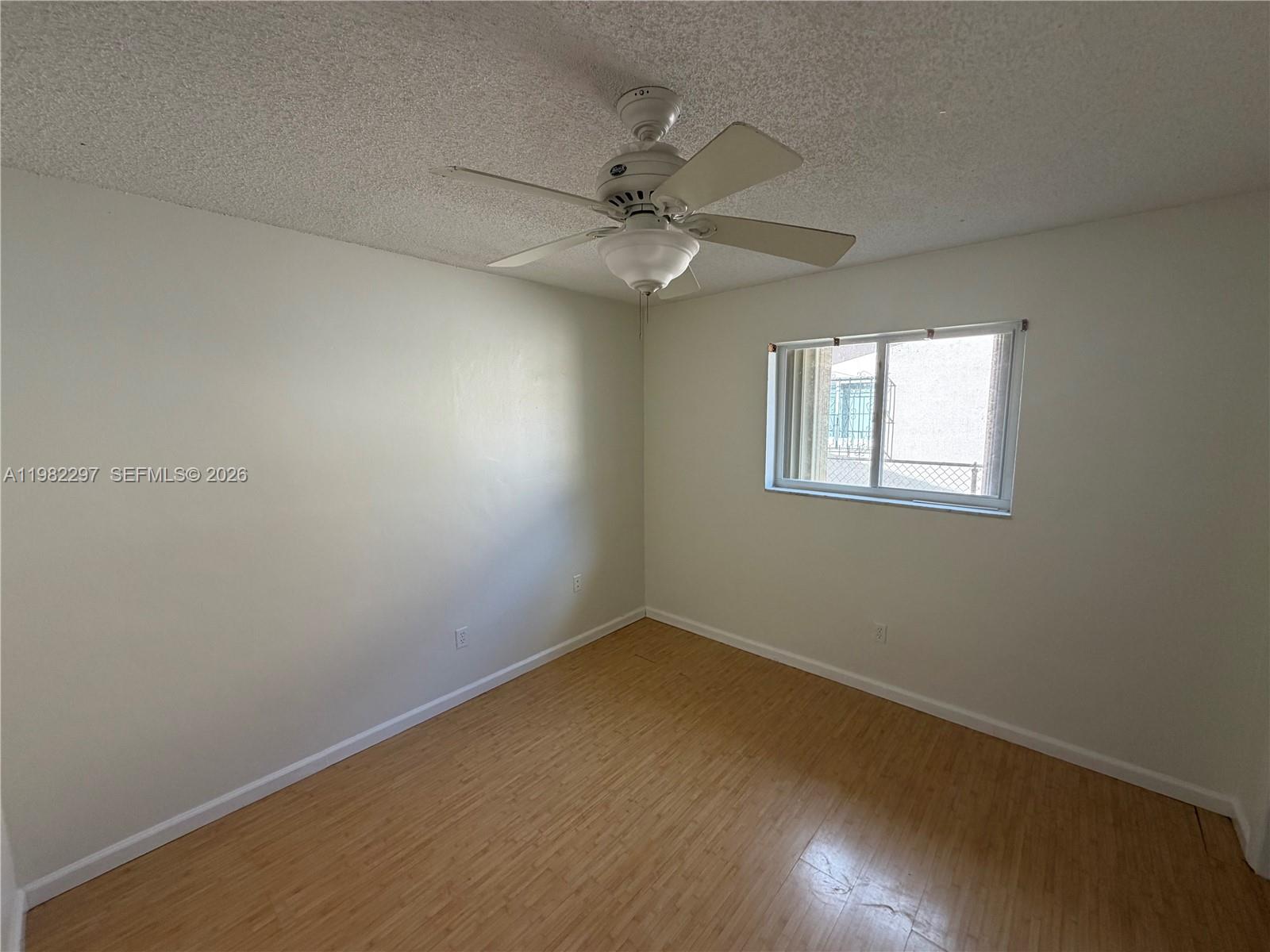 MIAMI LAKES LOCH NESS SEC - Residential Lease