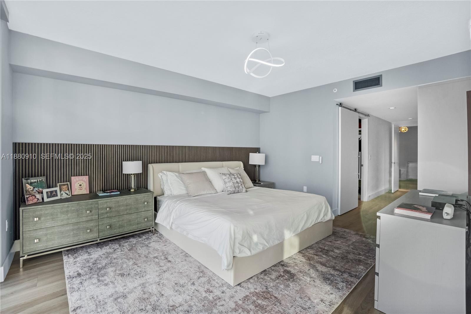 PARQUE TOWERS CONDO - Residential