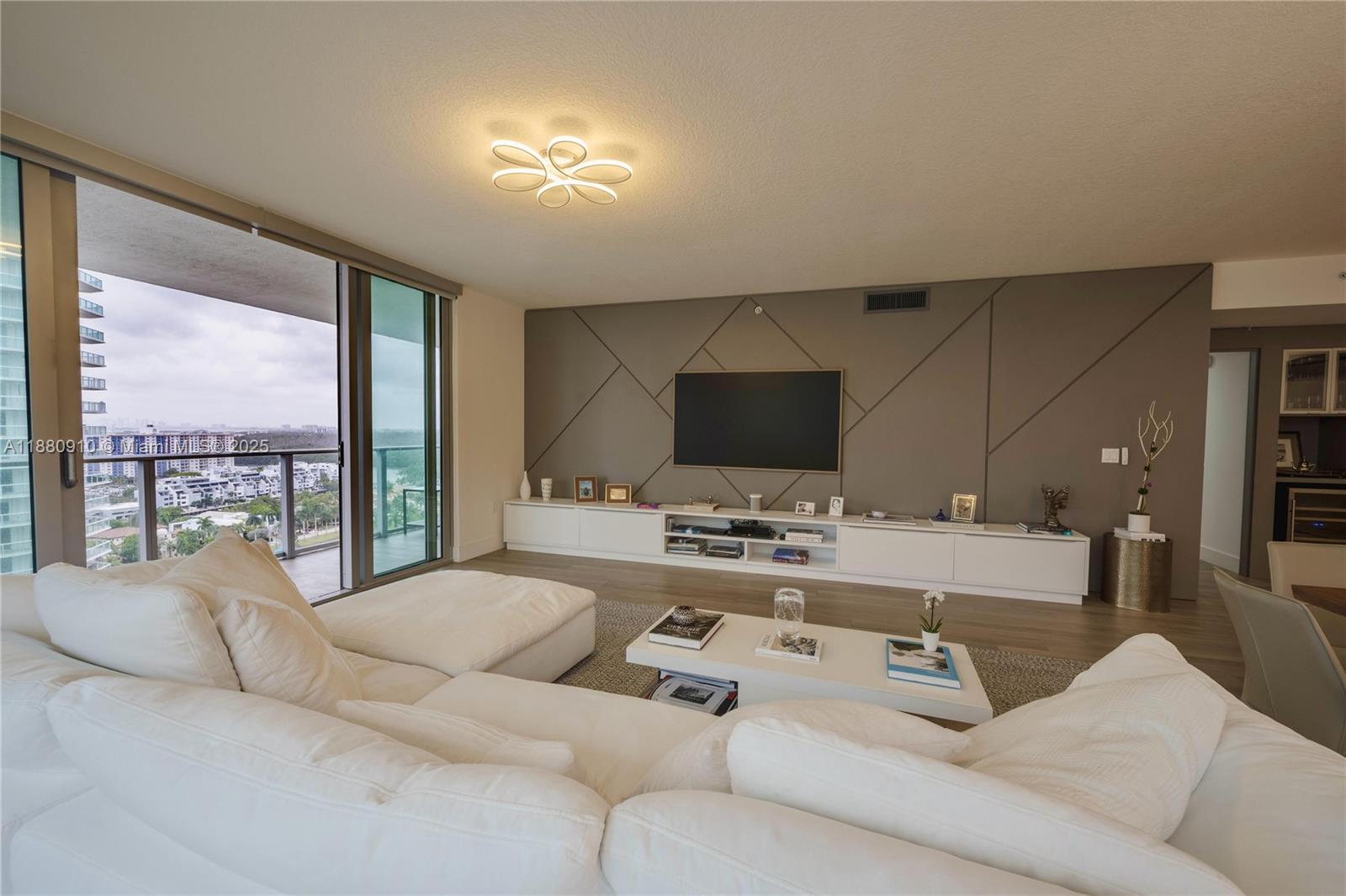 300 Sunny Isles Blvd 4-1802