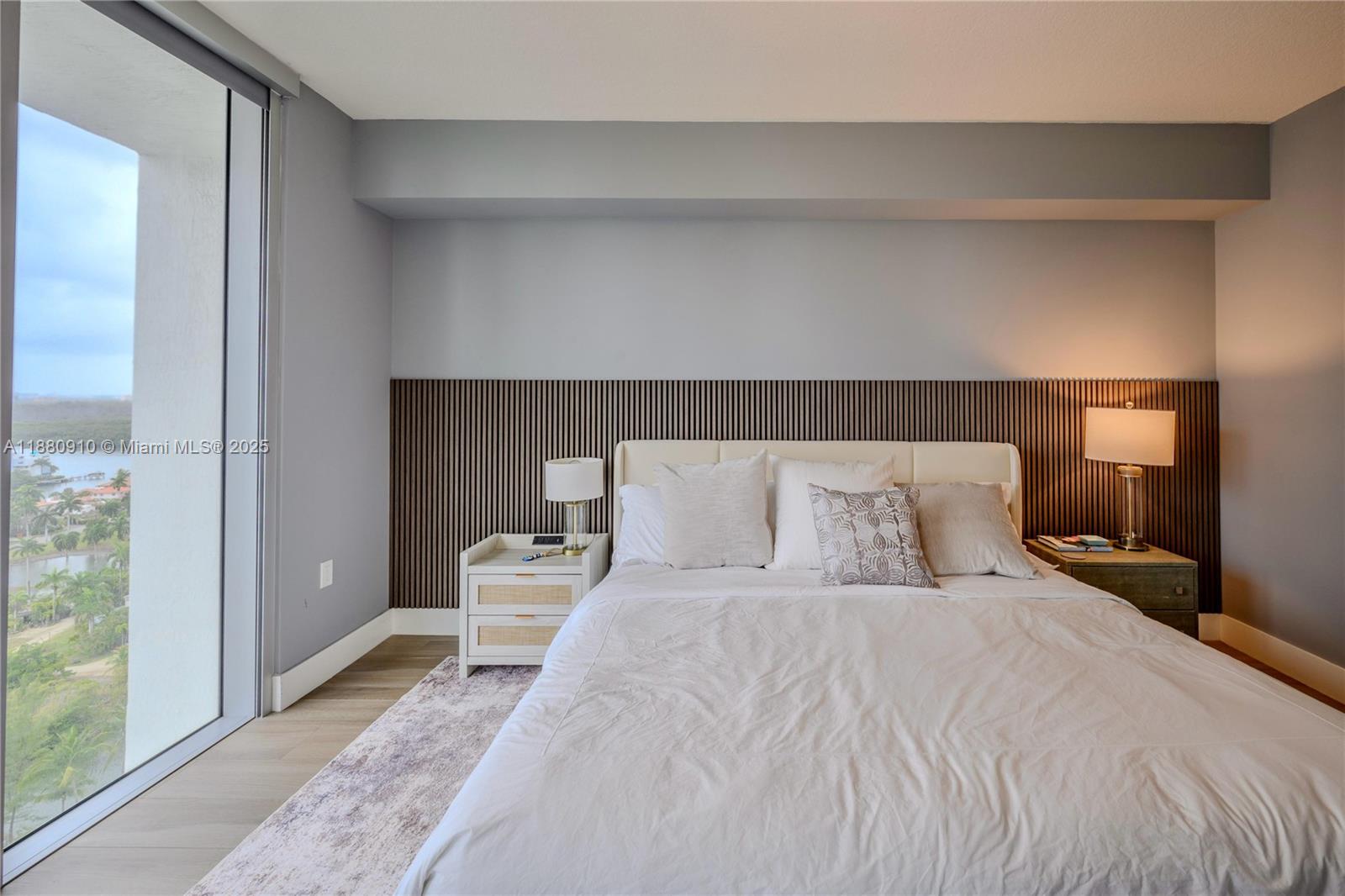 PARQUE TOWERS CONDO - Residential