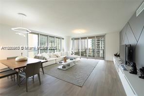 PARQUE TOWERS CONDO - Residential