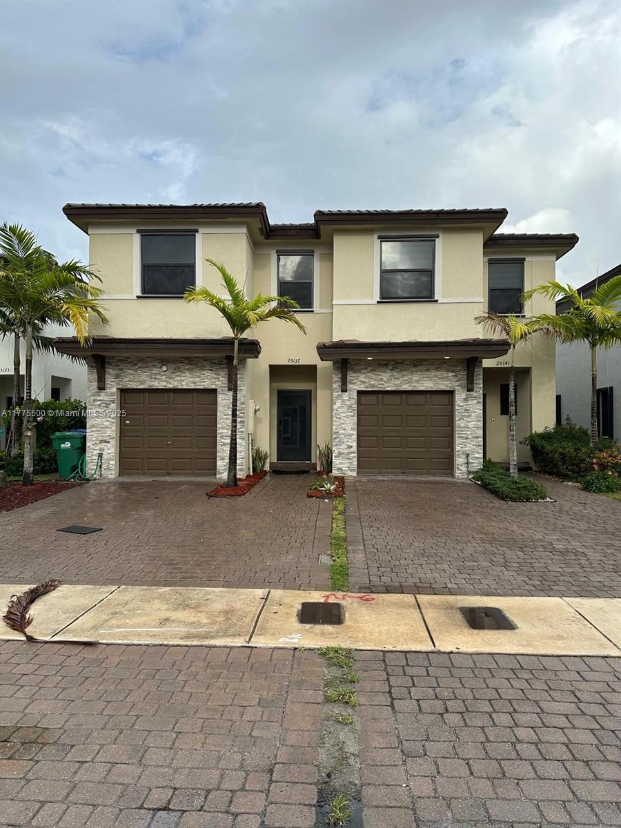 25141 Sw 107th Ct 25141, Homestead, Miami-Dade County, Florida - 3 Bedrooms  
3 Bathrooms - 