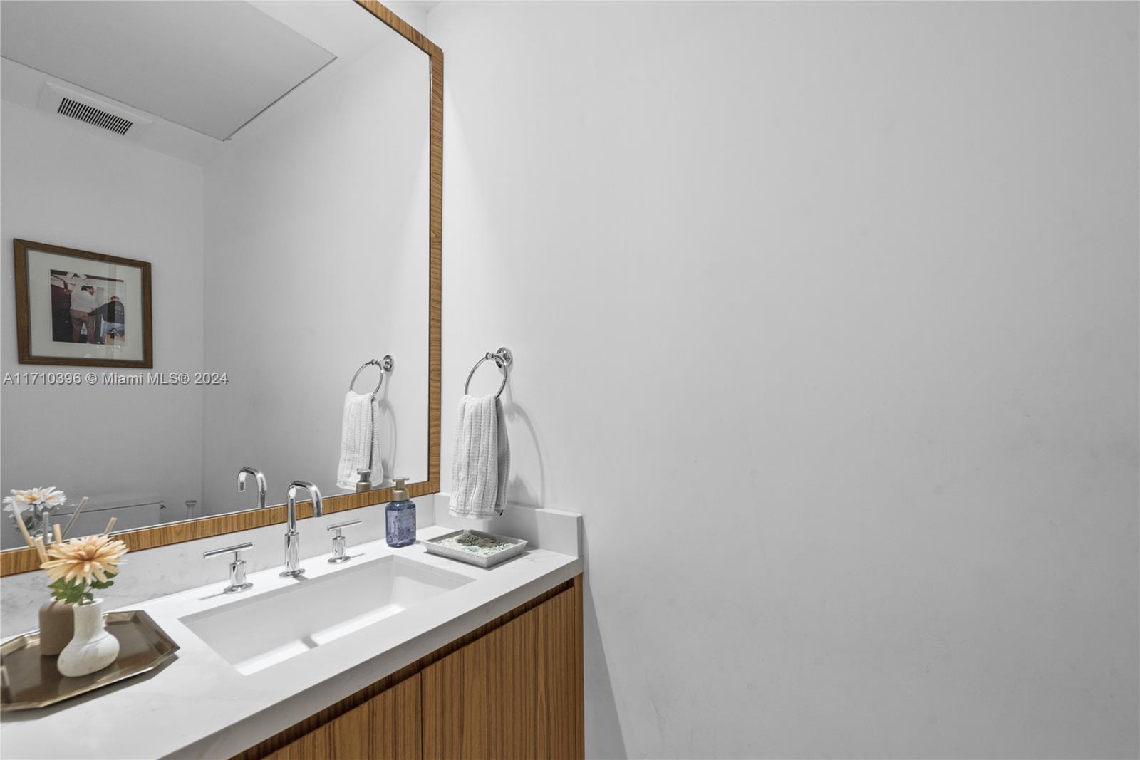 2975 JACKSON CONDO ASSOC - Residential