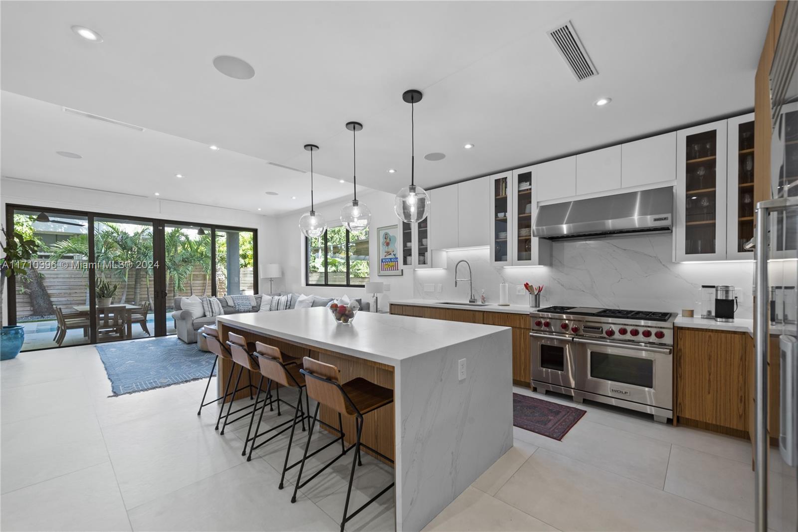 2975 JACKSON CONDO ASSOC - Residential