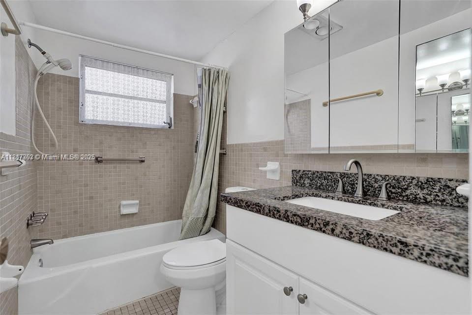 ELDORADO PLAZA WEST CONDO - Residential