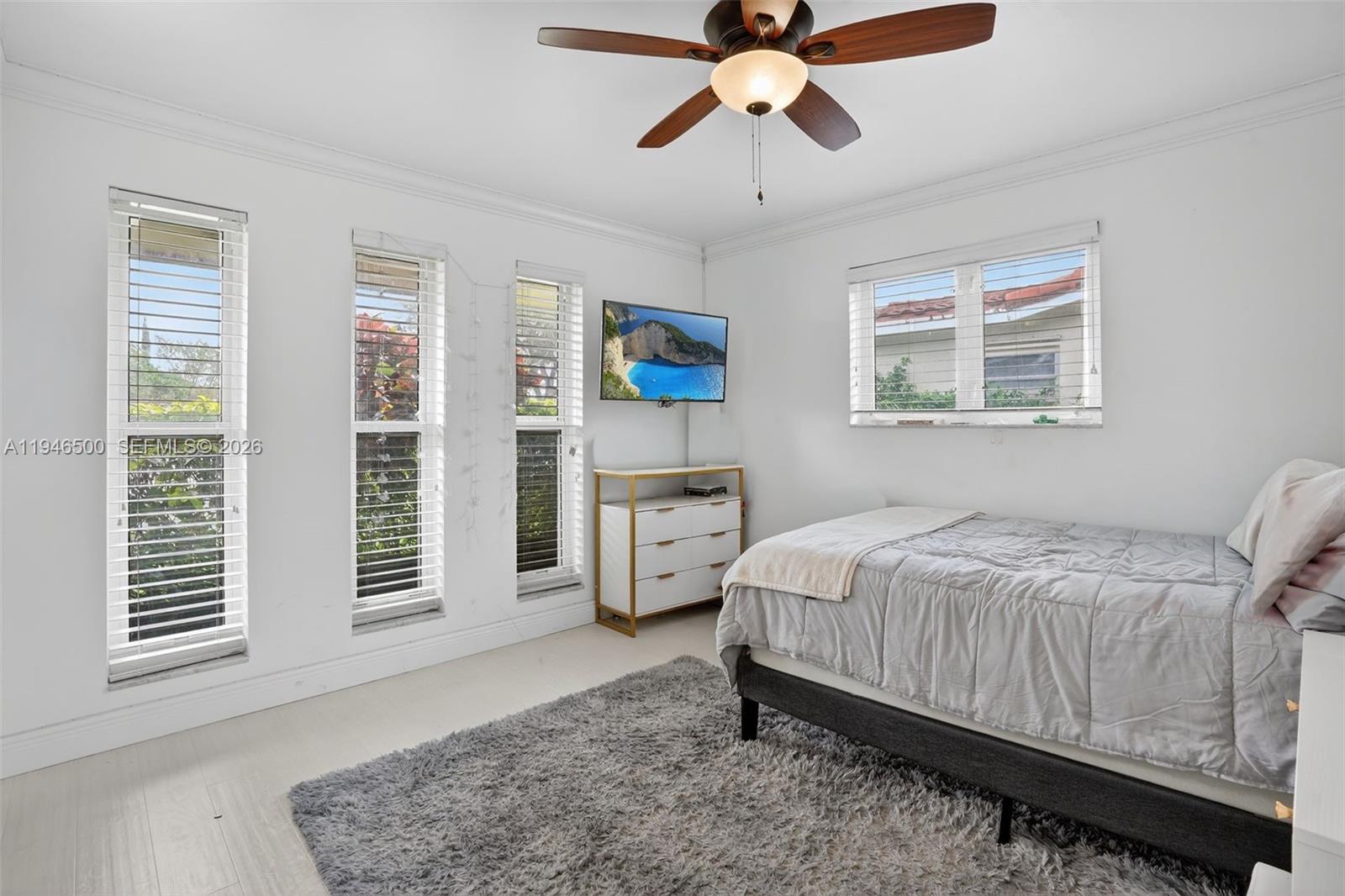 HOLLYWOOD HILLS AMEN PLAT - Residential