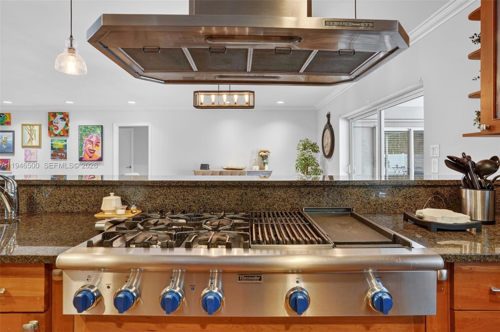 HOLLYWOOD HILLS AMEN PLAT - Residential