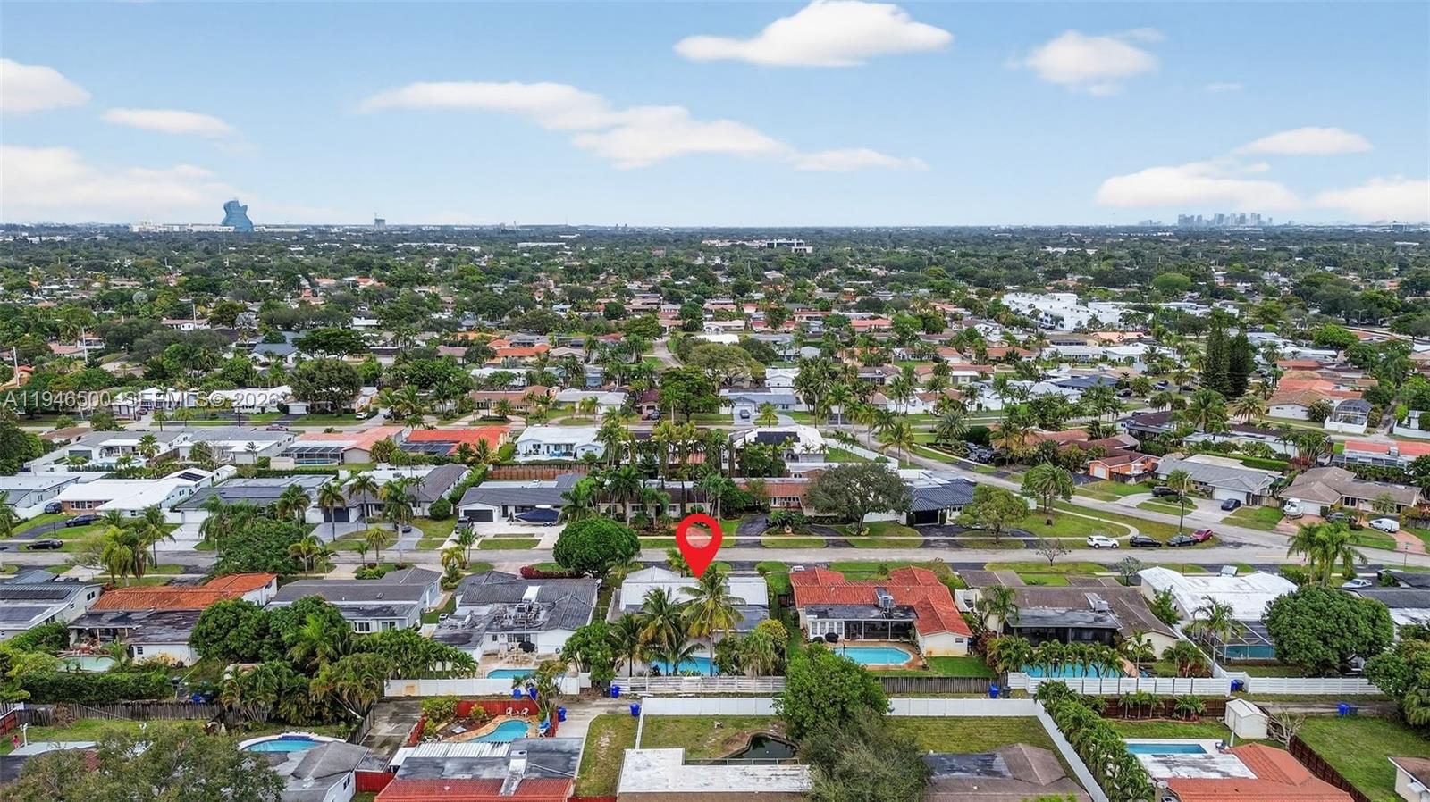 HOLLYWOOD HILLS AMEN PLAT - Residential