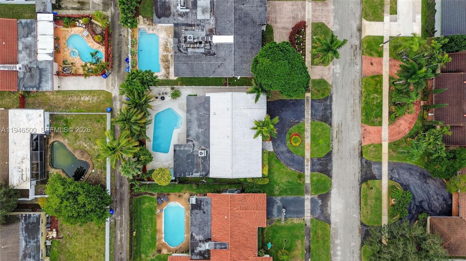 HOLLYWOOD HILLS AMEN PLAT - Residential