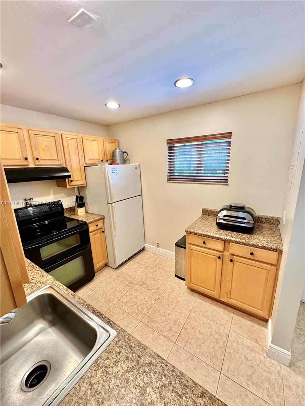 Photo of 7561 NW 16th St #2208, Plantation, FL 33313 (MLS # A11949619)