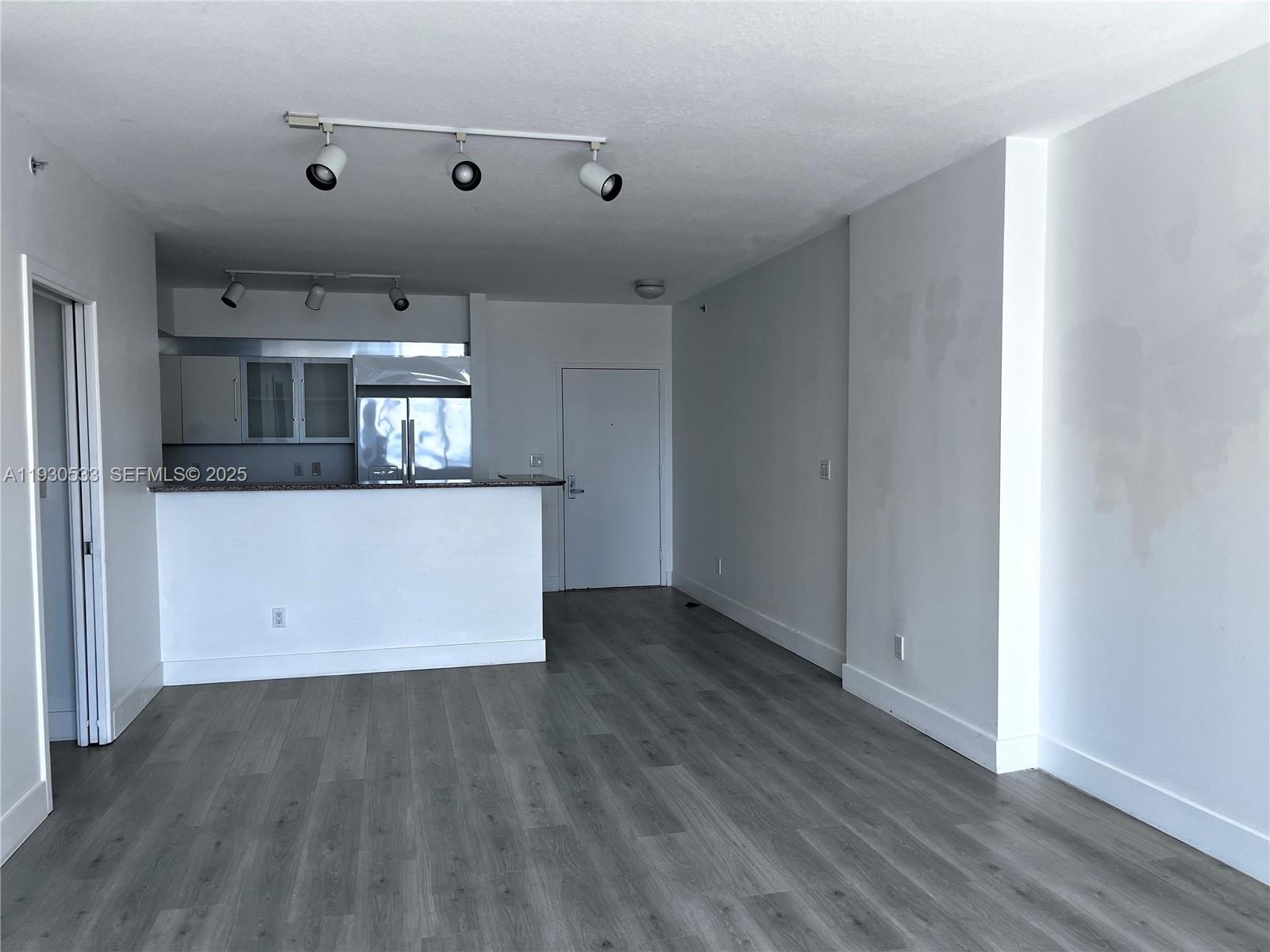 335 S Biscayne Blvd 2701