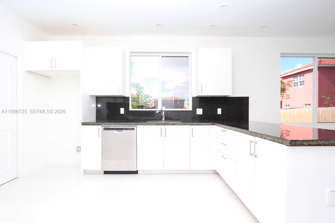 SAYMER SUBDIVISON - Residential Lease