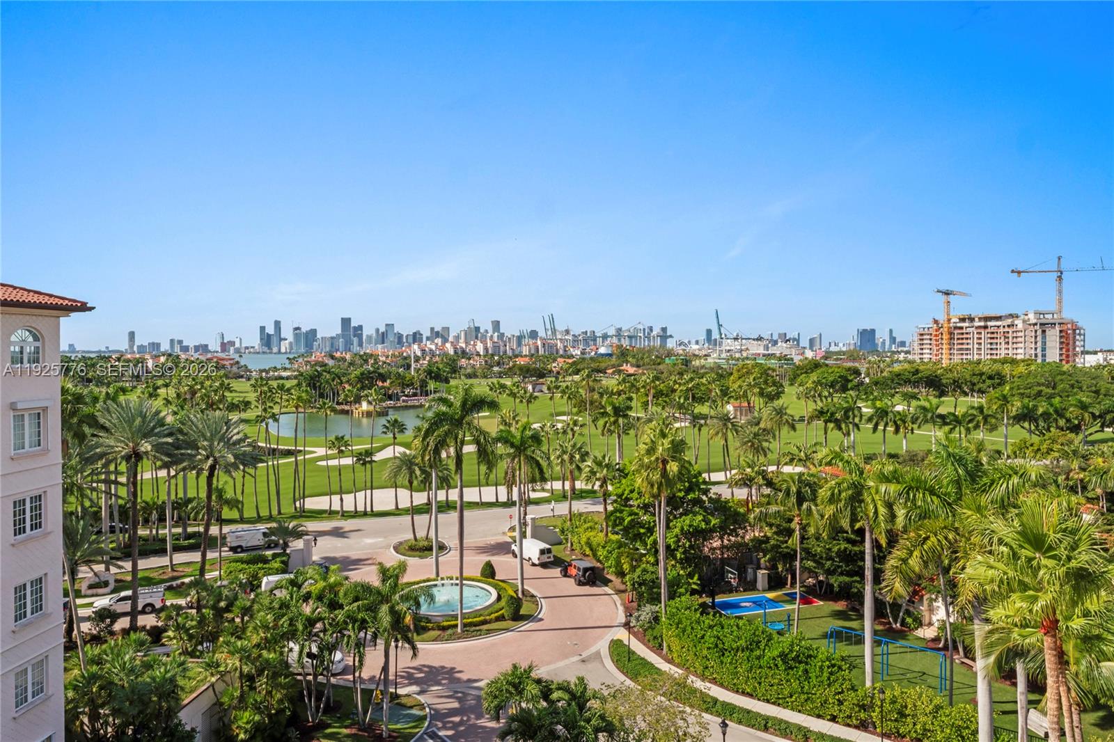 OCEANSIDE FISHER ISL COND - Residential