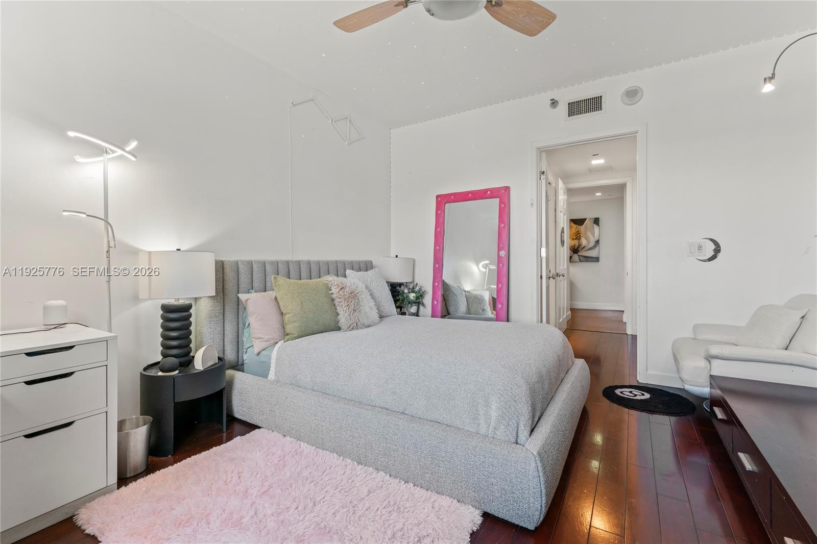 OCEANSIDE FISHER ISL COND - Residential