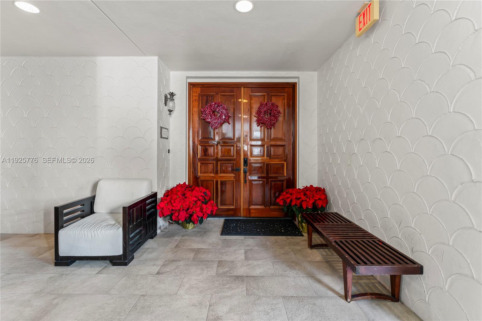 OCEANSIDE FISHER ISL COND - Residential