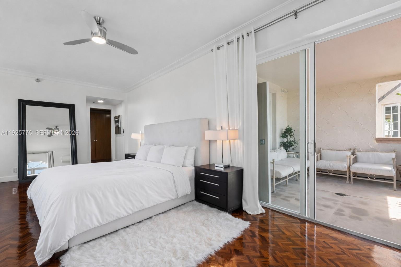 OCEANSIDE FISHER ISL COND - Residential
