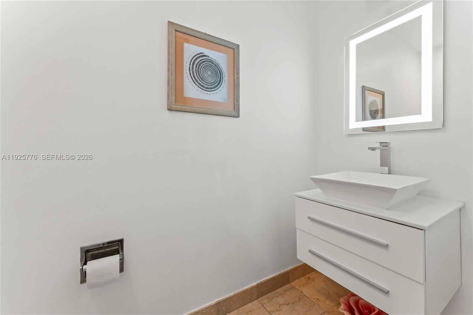 OCEANSIDE FISHER ISL COND - Residential