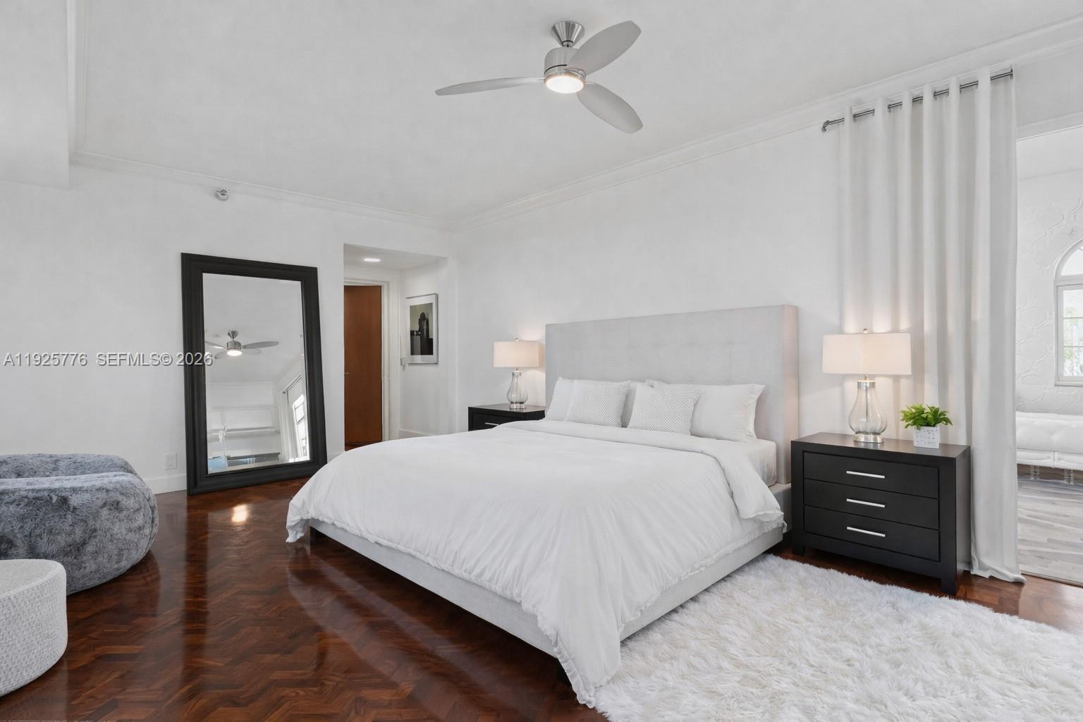 OCEANSIDE FISHER ISL COND - Residential