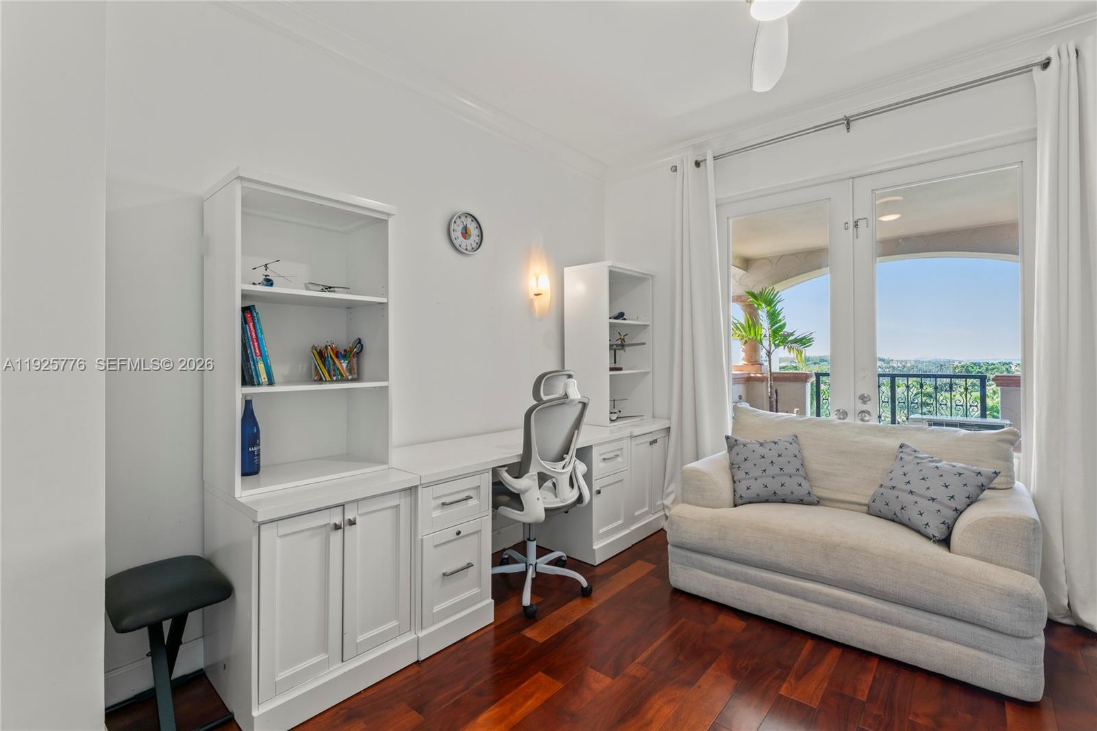 OCEANSIDE FISHER ISL COND - Residential