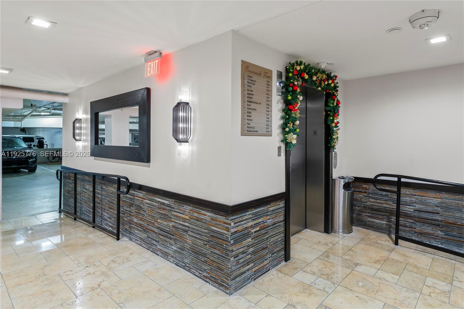 OCEANSIDE FISHER ISL COND - Residential