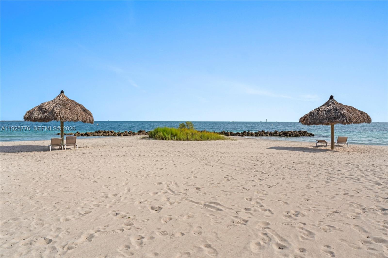 OCEANSIDE FISHER ISL COND - Residential